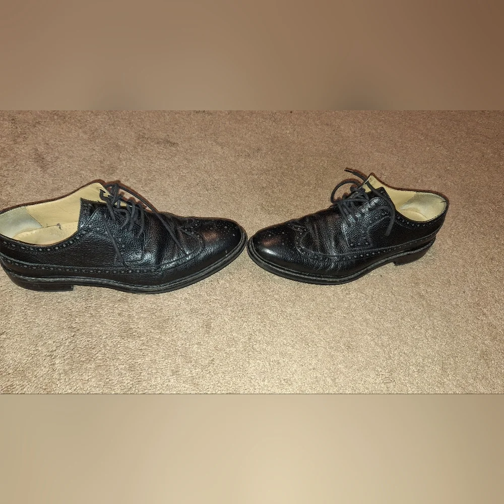 COLE HAAN / SIZE 11 1/2 M.  / BLACK MEN'S BROADWAY WINGTIP OXFORDS